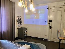 Luxe Paradise Hotel Truong Chinh