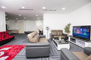 Luxury Suites KLCC Binjai 8 by uBook