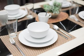 Luxury Suites KLCC Binjai 8 by uBook