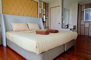 The Resort Angel Hill