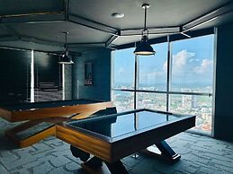 Torre Eleve Apartments