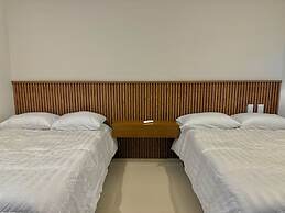 Torre Eleve Apartments