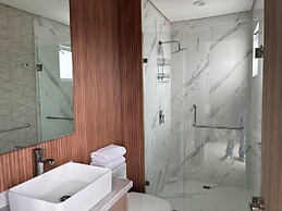 Torre Eleve Apartments