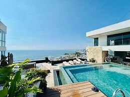 Torre Eleve Apartments