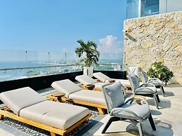 Torre Eleve Apartments