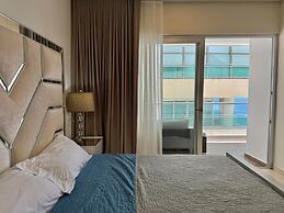 Torre Eleve Apartments