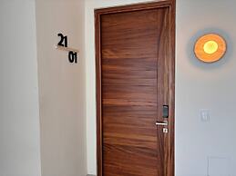 Torre Eleve Apartments