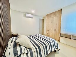 Torre Eleve Apartments