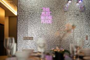 Agile KL Premium Suites by uBook