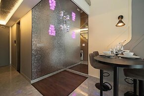 Agile KL Premium Suites by uBook