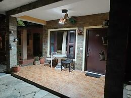 Madhuvan Cottage Home Stay