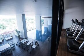 Luxury EST Bangsar Suites KLCC by uBook