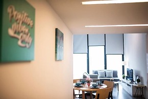 Luxury EST Bangsar Suites KLCC by uBook