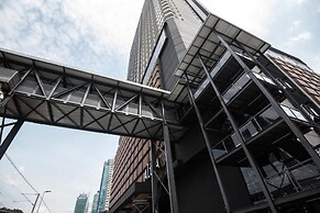 Luxury EST Bangsar Suites KLCC by uBook