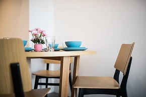 Luxury EST Bangsar Suites KLCC by uBook