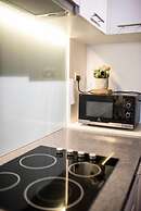 Luxury EST Bangsar Suites KLCC by uBook