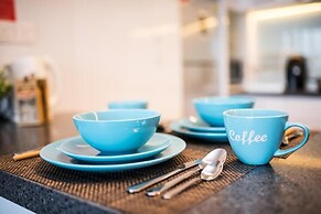 Luxury EST Bangsar Suites KLCC by uBook