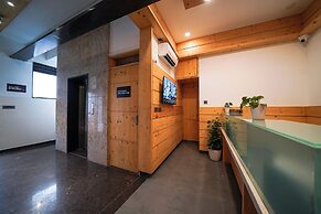 Open by Olive - Moka Hotel