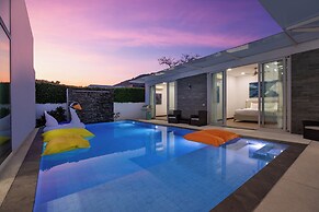 Villa Luna - Exclusive 4BR Residence