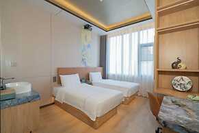 Dequan Landscape Hote