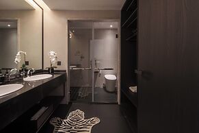 THELILY Designer Hotel