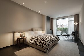 THELILY Designer Hotel