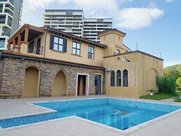 Huizhou Hazens East Resort