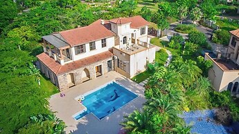 Huizhou Hazens East Resort