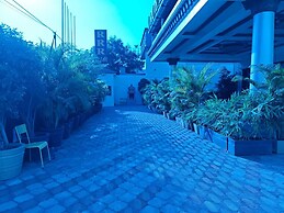 Royal Parisian Residency