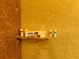 Royal Parisian Residency