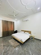 THE HILL VIEW - SWIMMING POOL & RESORT