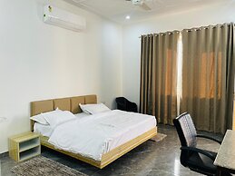 THE HILL VIEW - SWIMMING POOL & RESORT