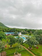 THE HILL VIEW - SWIMMING POOL & RESORT
