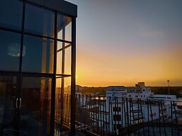 the harbour front hotel