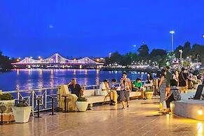 the harbour front hotel