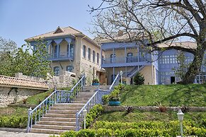 Yasemen Hotel
