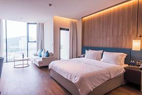 A La Carte Ha Long Residence