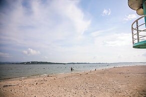 A La Carte Ha Long Residence