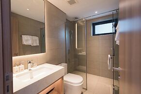 A La Carte Ha Long Residence