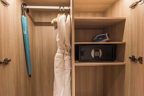 A La Carte Ha Long Residence