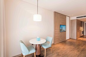 A La Carte Ha Long Residence