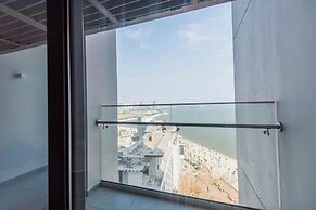 A La Carte Ha Long Residence