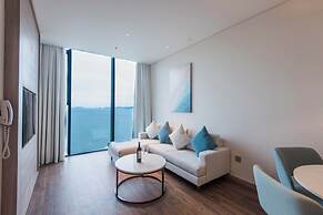 A La Carte Ha Long Residence