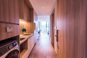 A La Carte Ha Long Residence