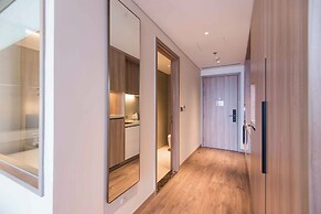 A La Carte Ha Long Residence