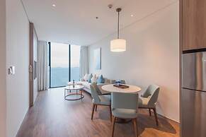 A La Carte Ha Long Residence