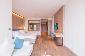 A La Carte Ha Long Residence