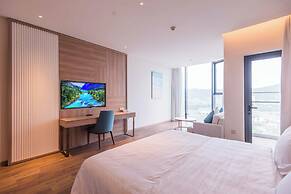 A La Carte Ha Long Residence