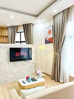 Amazing Housing Lac Long Quan