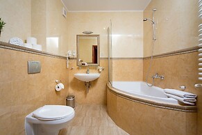 Ventus Rosa Apartments